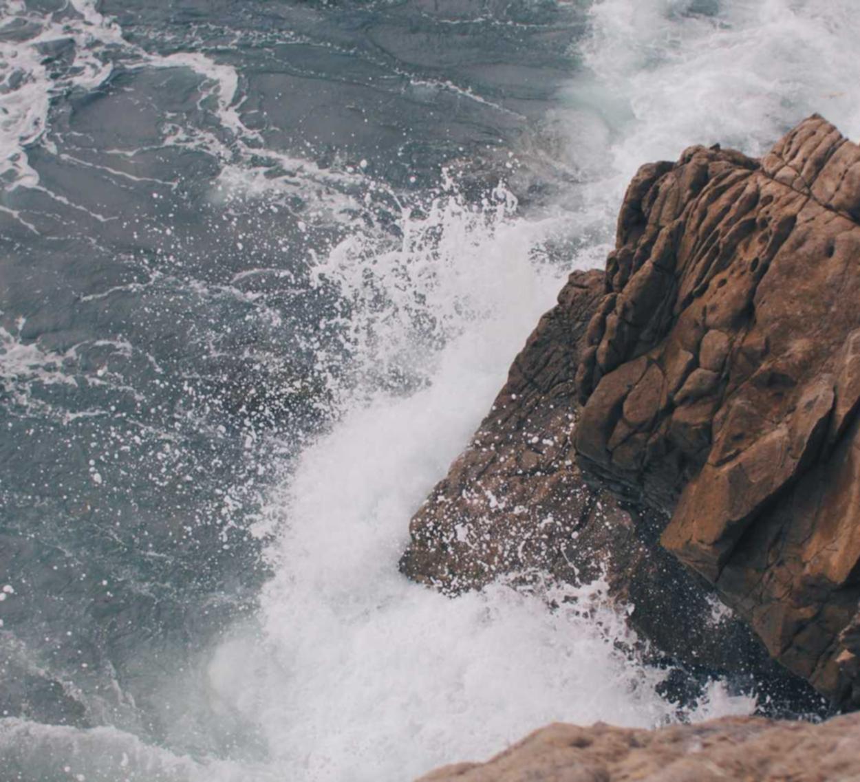 长江时代实名账号:实名认证下如何解决用户权益保护问题