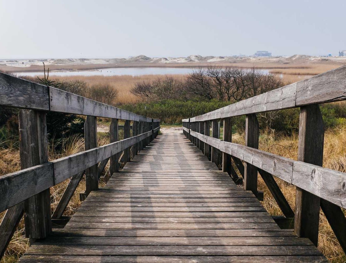 亿速云实名账号：好玩吧app苹果详情下载教程安装