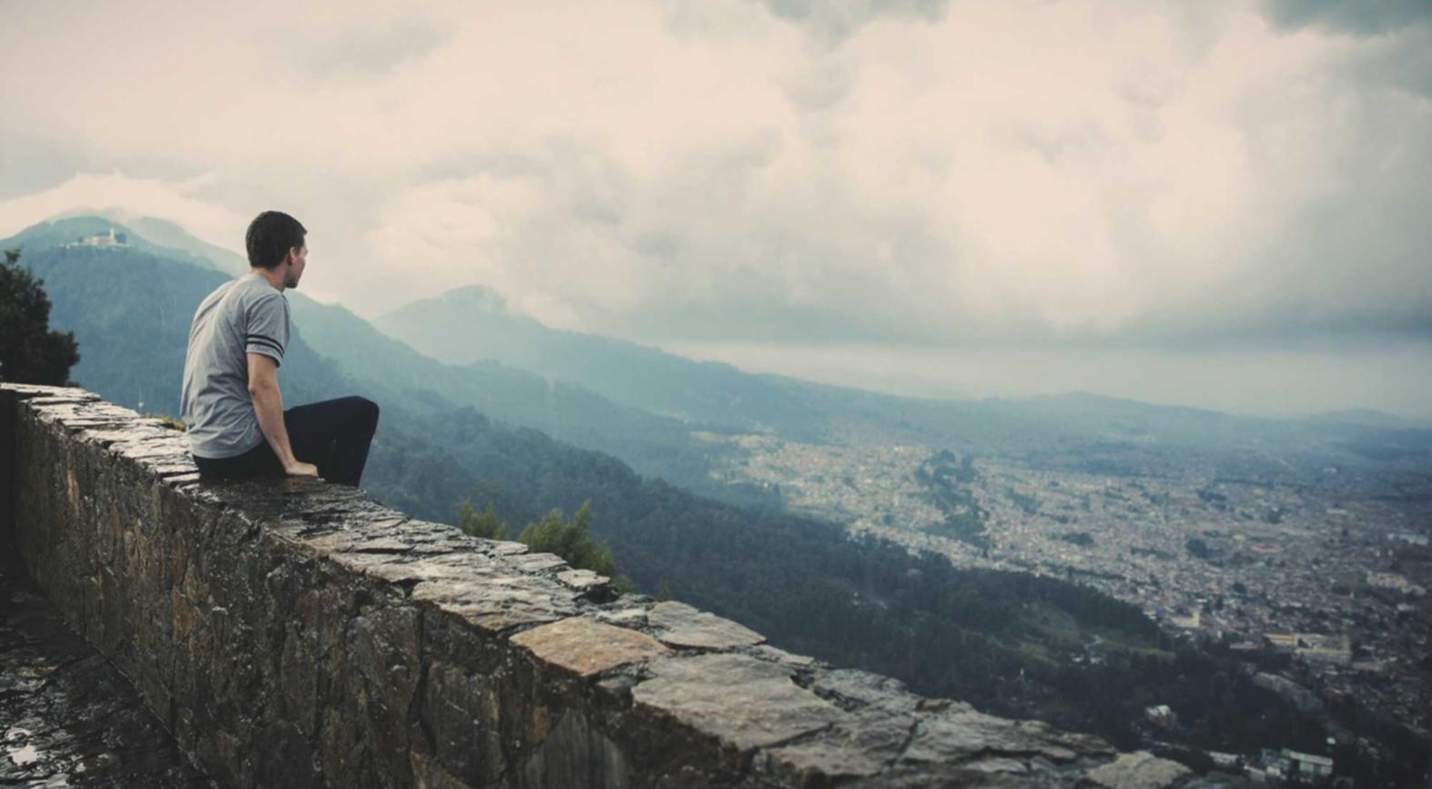 吸烟者口中的重链：为什么吸烟会导致牙齿变黄