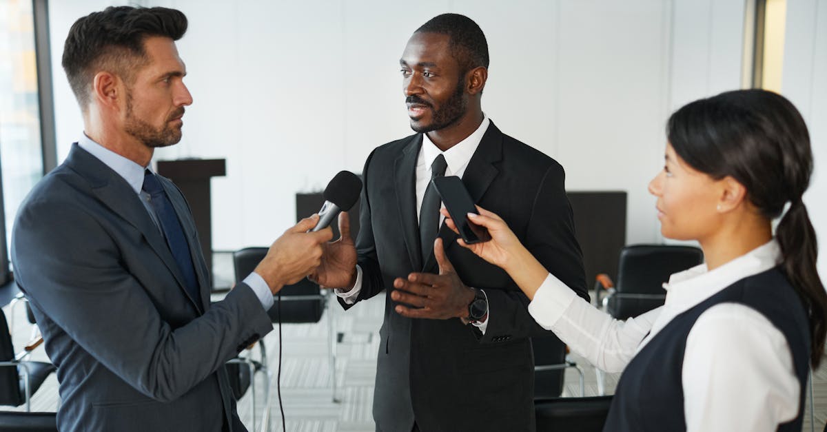 ucloud实名账号:手机短信营销是成功贸易的重要组成部分